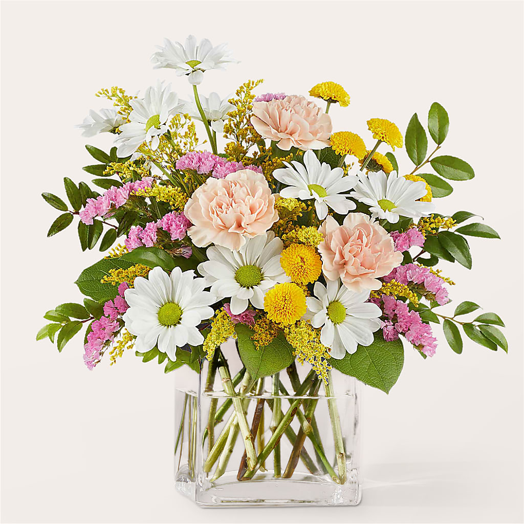 Country Cottage Bouquet – MALLERY'S FLOWERS & GIFTS, Redding CA