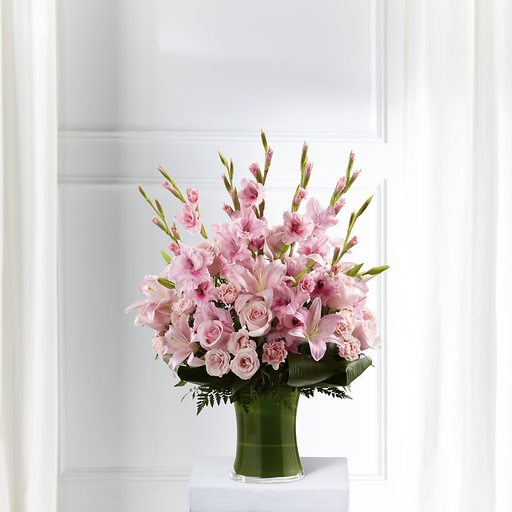 Lovely Tribute Bouquet – MALLERY'S FLOWERS & GIFTS, Redding CA