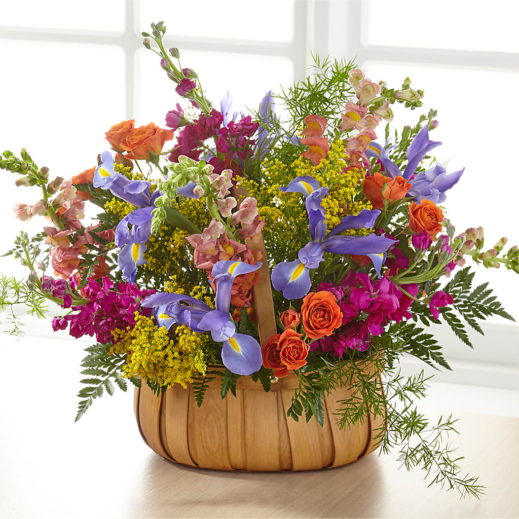 Garden of Life Basket – MALLERY'S FLOWERS & GIFTS, Redding CA