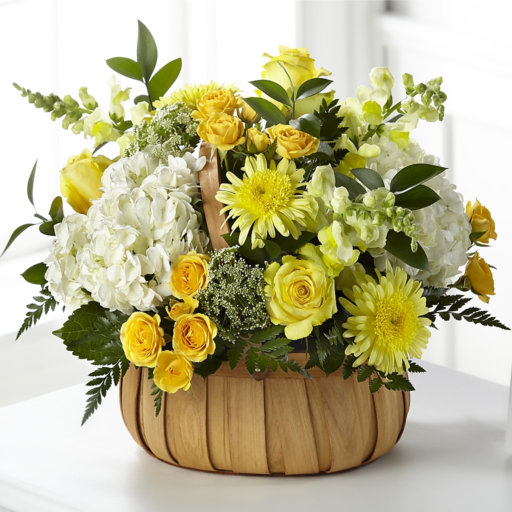 Rustic Remembrance Basket – MALLERY'S FLOWERS & GIFTS, Redding CA