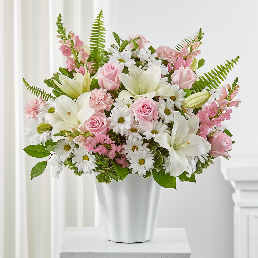 Soft Touch Tabletop Basket – MALLERY'S FLOWERS & GIFTS, Redding CA