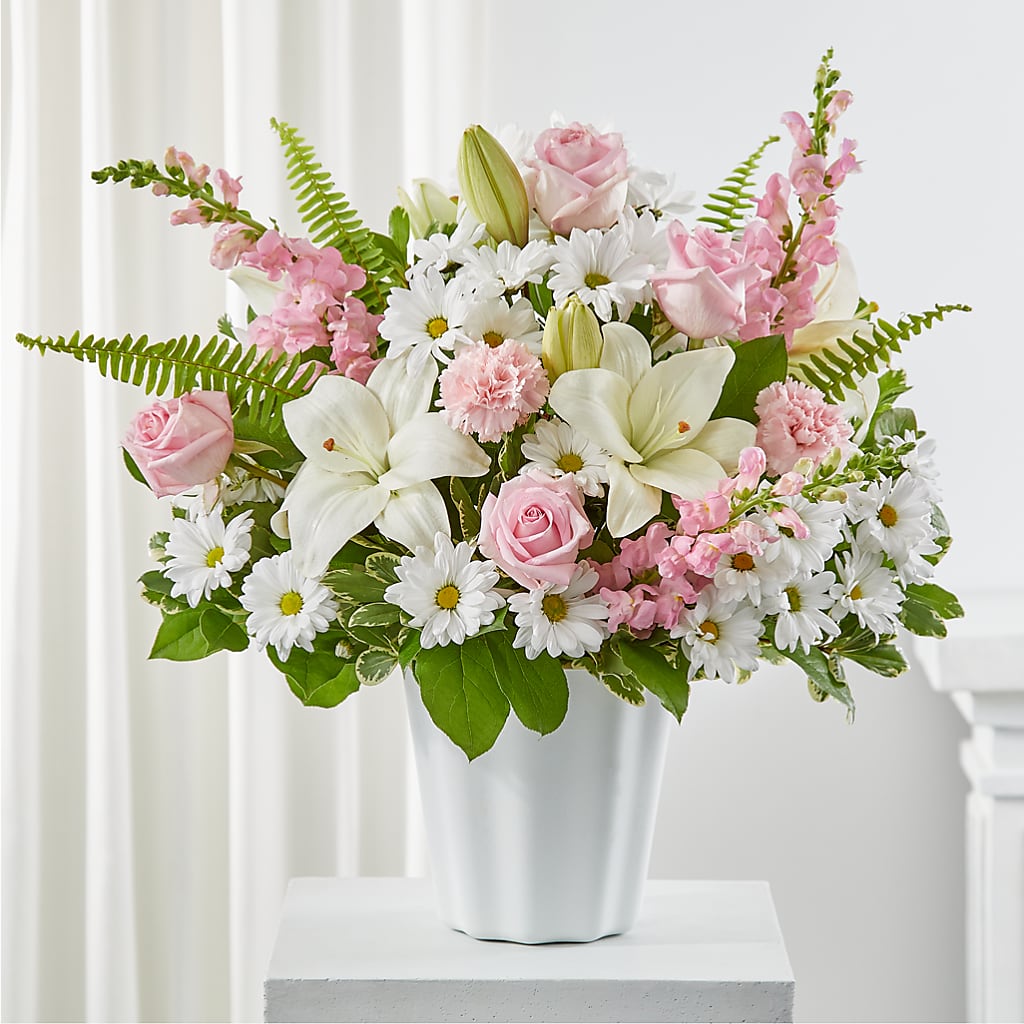 Soft Touch Tabletop Basket – MALLERY'S FLOWERS & GIFTS, Redding CA