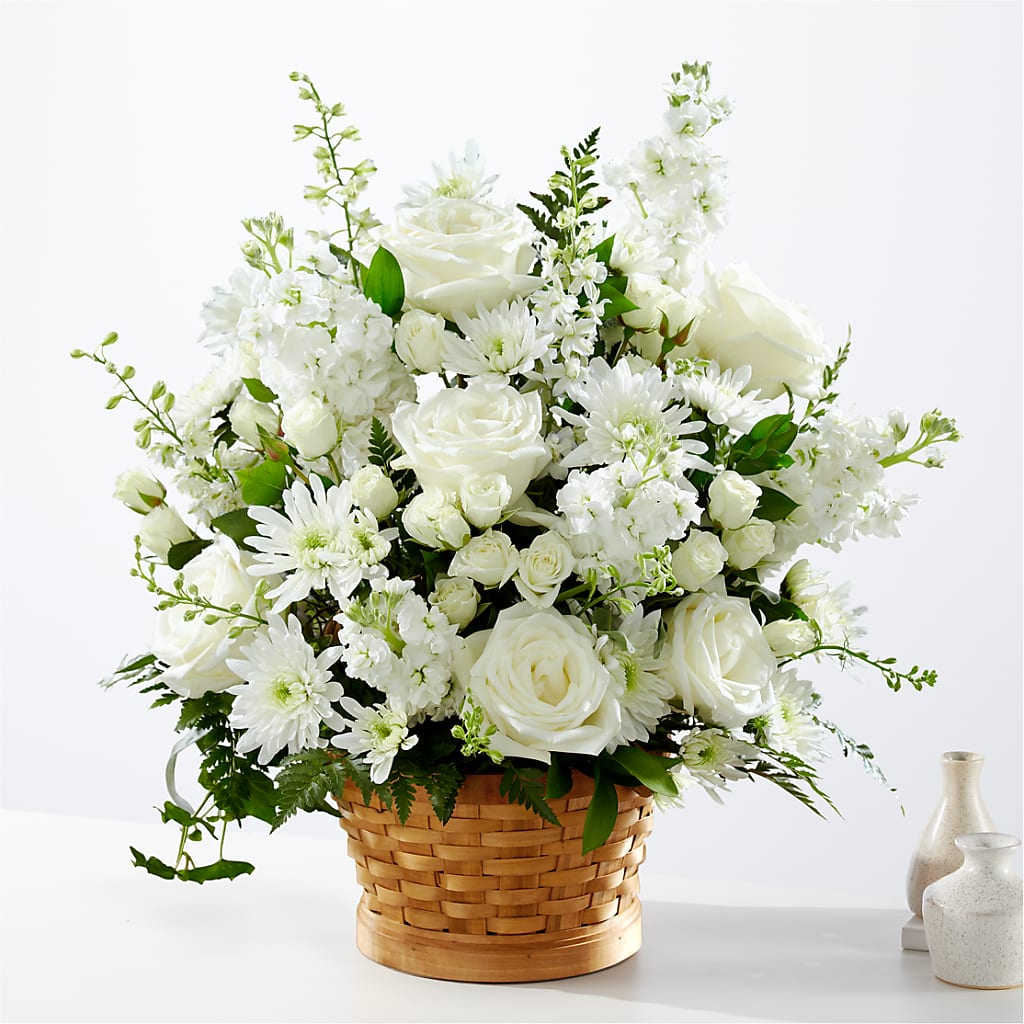 Heartfelt Condolences Arrangement – MALLERY'S FLOWERS & GIFTS, Redding CA
