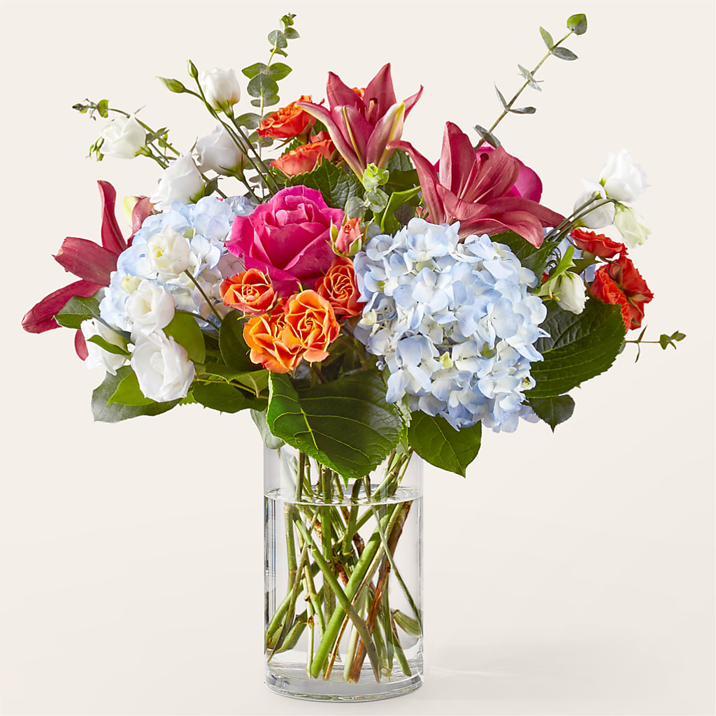 Awestruck Luxury Bouquet – MALLERY'S FLOWERS & GIFTS, Redding CA