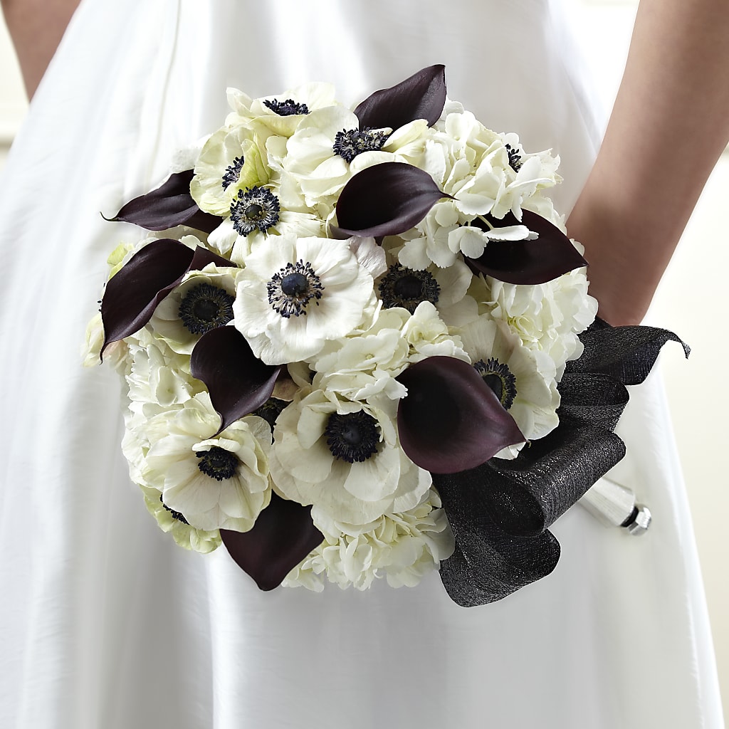 To Have and To Hold Bouquet – MALLERY'S FLOWERS & GIFTS, Redding CA