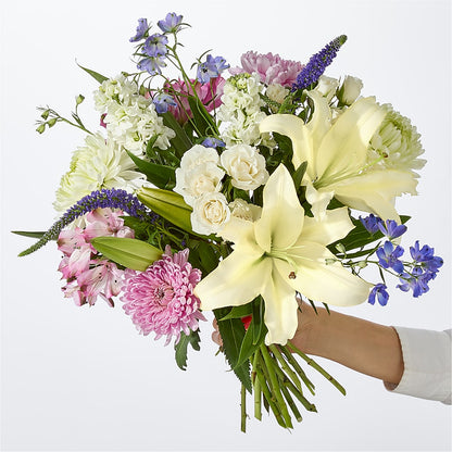 Winter Celebration Bouquet – MALLERY'S FLOWERS & GIFTS, Redding CA