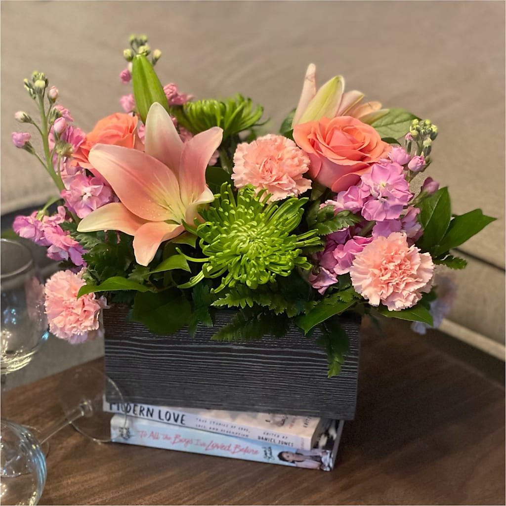 Beautiful Spirit Basket – MALLERY'S FLOWERS & GIFTS, Redding CA