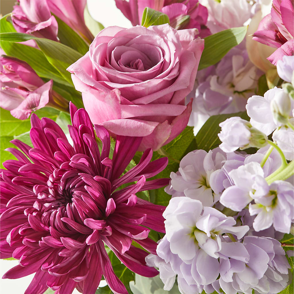 Amethyst Dreams Bouquet – MALLERY'S FLOWERS & GIFTS, Redding CA