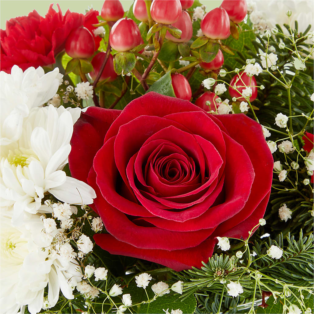 Chance of Flurries Bouquet – MALLERY'S FLOWERS & GIFTS, Redding CA