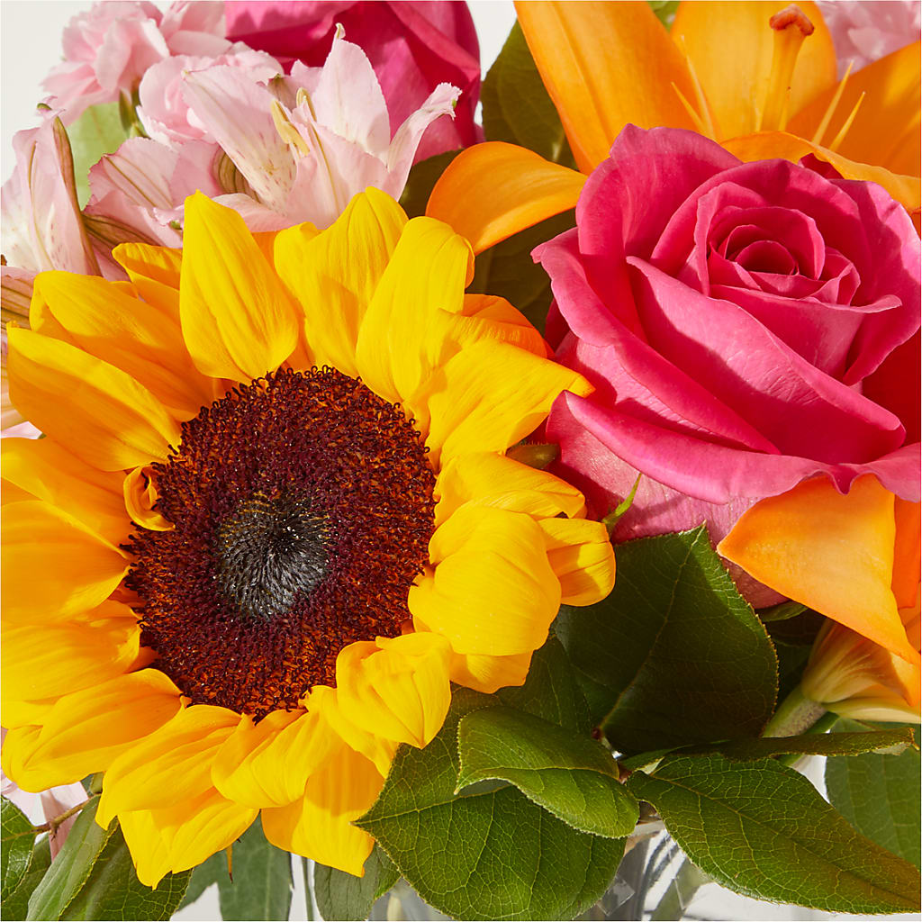 In Full Swing Bouquet – MALLERY'S FLOWERS & GIFTS, Redding CA