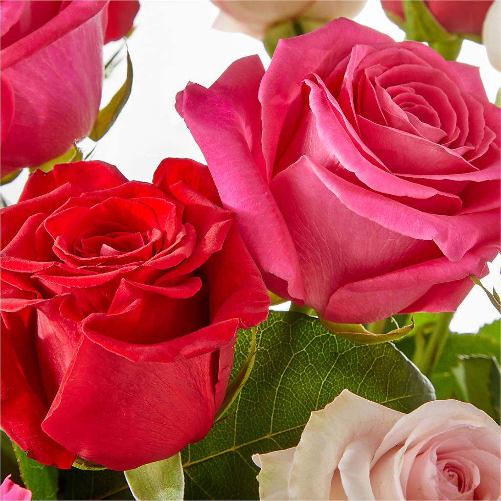 Charming Rose Bouquet – MALLERY'S FLOWERS & GIFTS, Redding CA