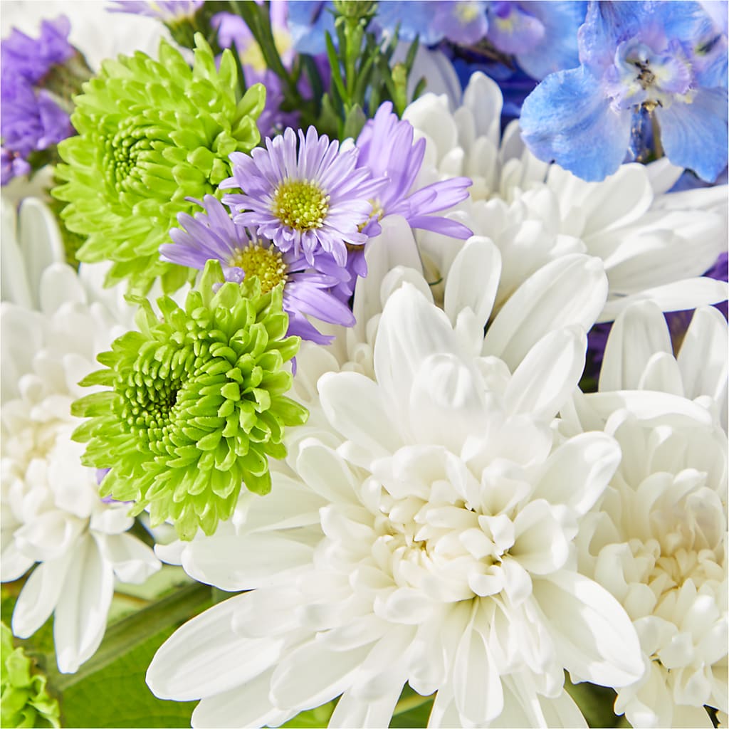 Genuine Gestures Bouquet – MALLERY'S FLOWERS & GIFTS, Redding CA