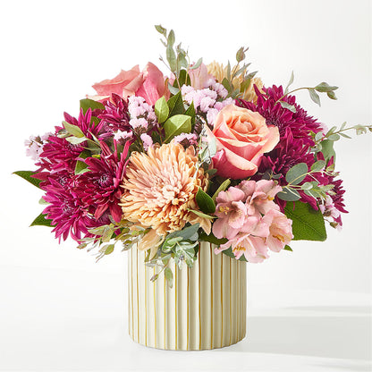 Berry Cobbler Bouquet with Ivory Vase – MALLERY'S FLOWERS & GIFTS, Redding CA