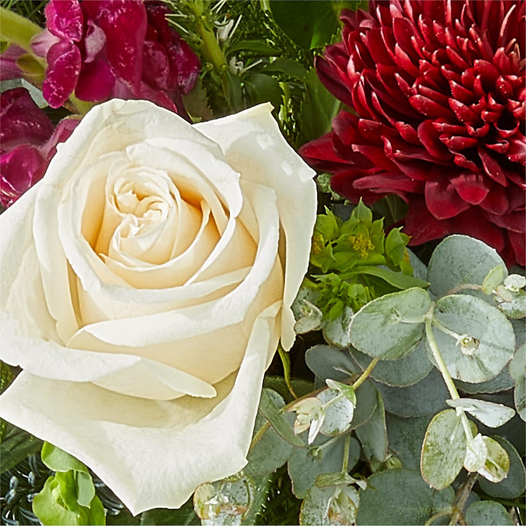 Cranberry Fizz Bouquet – MALLERY'S FLOWERS & GIFTS, Redding CA