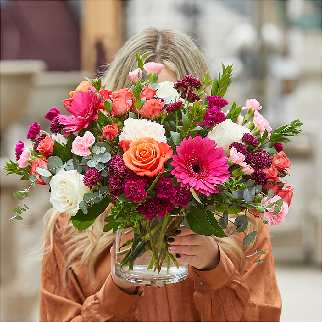 Smell the Roses Bouquet – MALLERY'S FLOWERS & GIFTS, Redding CA