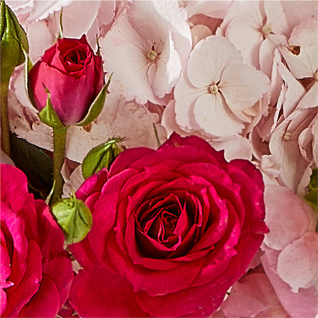 Glitz & Glam Bouquet – MALLERY'S FLOWERS & GIFTS, Redding CA