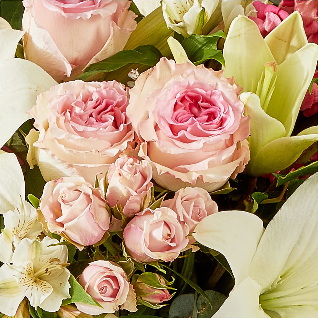 Ballet Slippers Bouquet – MALLERY'S FLOWERS & GIFTS, Redding CA
