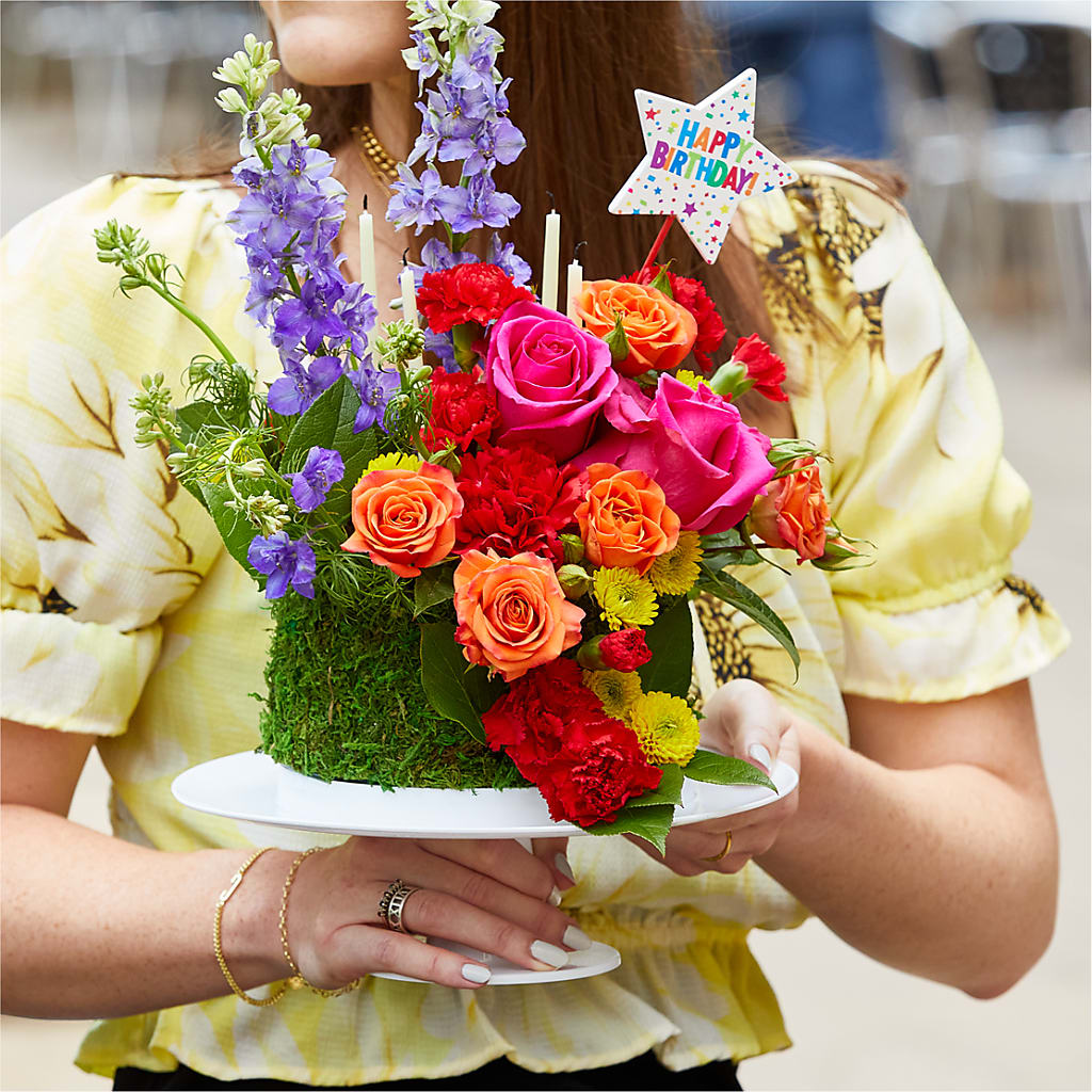 Best Year Yet Floral Cake – MALLERY'S FLOWERS & GIFTS, Redding CA